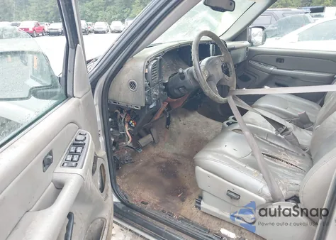 2005 GMC Yukon Xl 1500 Sle из США, поврежденный, VIN 1GKEC16Z95J168007